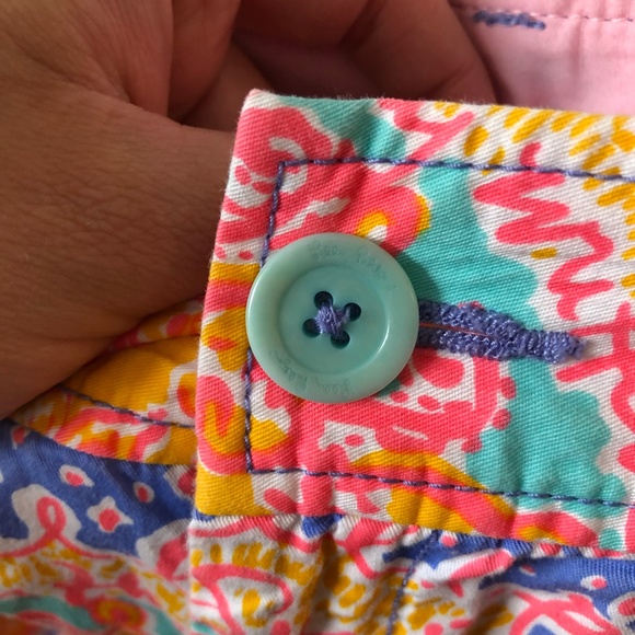 Lilly Pulitzer Rare Print Written in the Sun Callahan Short Sz 8 - Picture 8 of 11